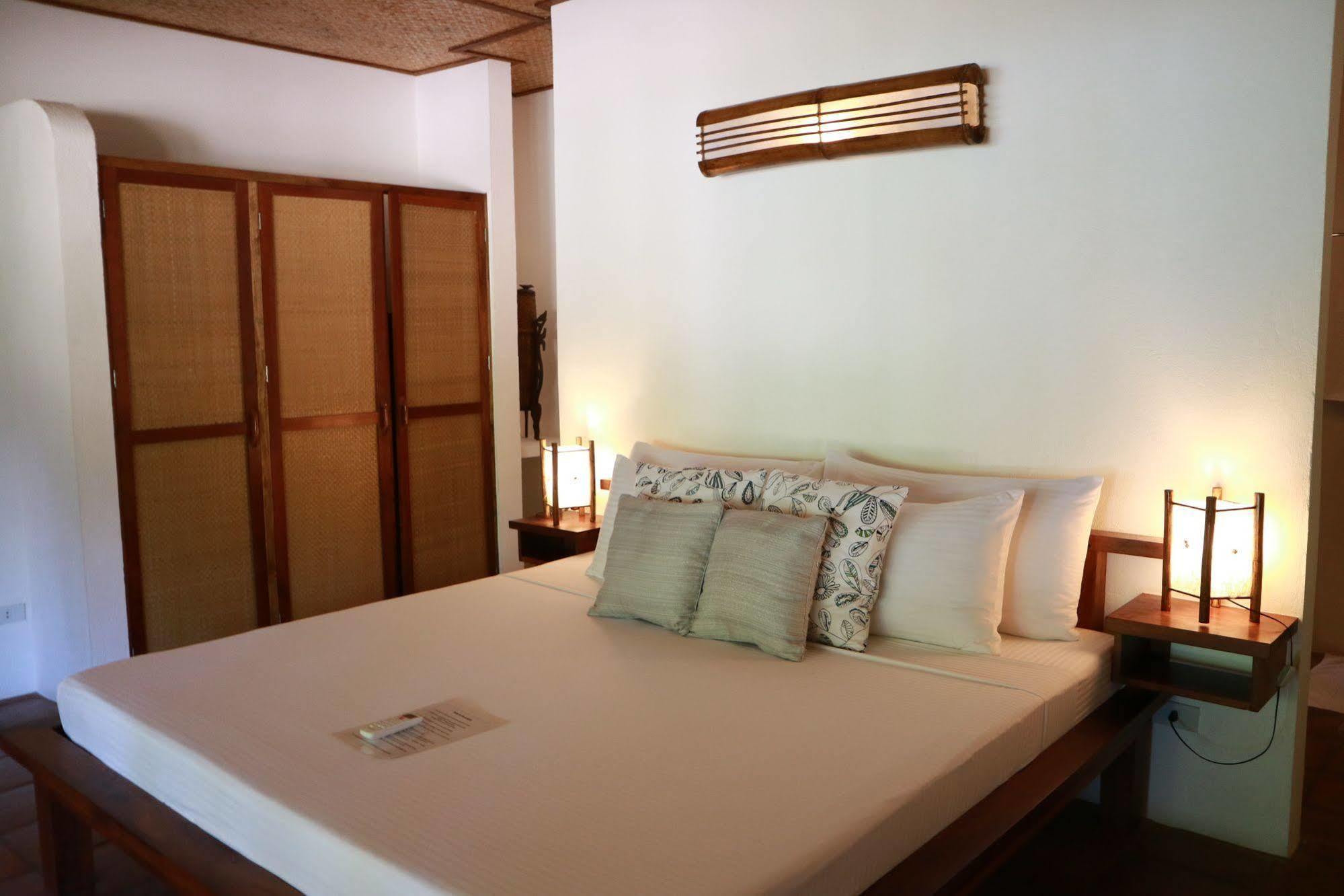 El Nido Mahogany Beach Exterior photo