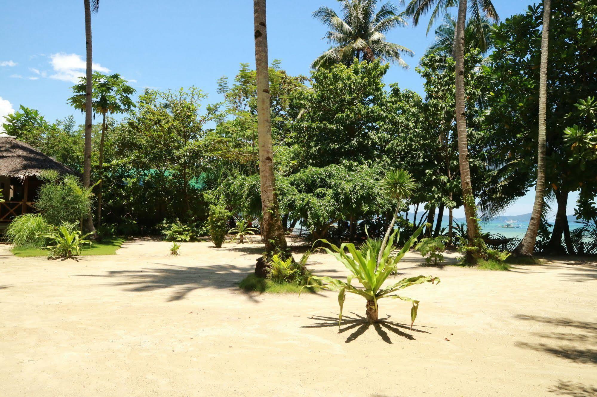 El Nido Mahogany Beach Exterior photo